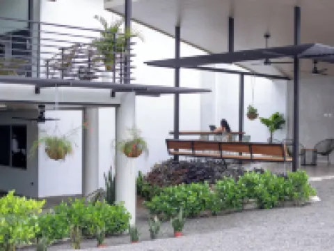 Nomad Living CR Hotels in Tarcoles