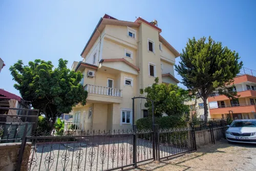 أفسالار كيبينيك فيليدج