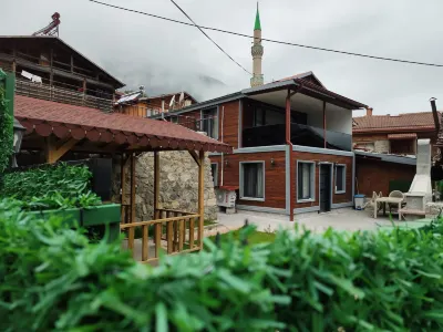 Garden House Uzungöl Hotel di 