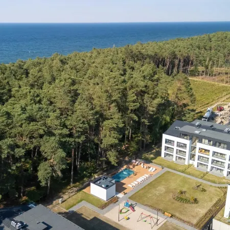 Holiday Studio with Air Conditioning, Summer Pool