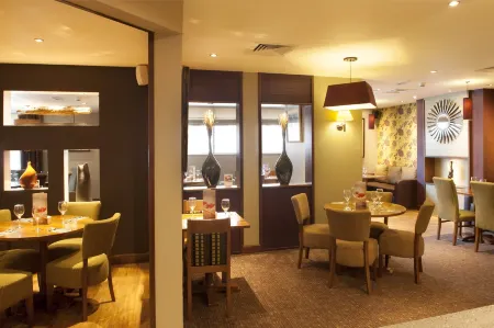 Premier Inn Lincoln City Centre Отели рядом с достопримечательностью «Nicola de la Haye Building, University of Lincoln»