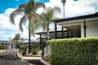 The Club Motor Inn Chinchilla Hotels in Chinchilla