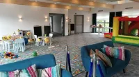 Hotel Skal Medi Spa & Resort - Bãi đậu xe