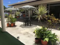 Simon's Place Hotels in 