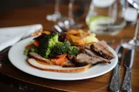 Old Thorns Hotel & Resort - sarapan