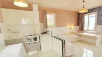 Apartment for A Pleasant Holiday in A Beautiful Complex with Shared Pool and AC Các khách sạn ở Piskopiano