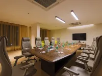 Pride Elite, Phaltan Hotels in Satara