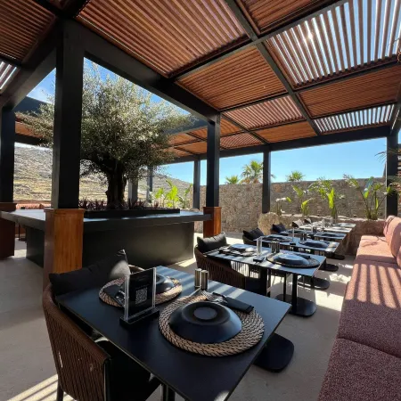 Ftelia Black Villas