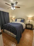 Serene Farmhouse with Pond & Forest View in Beautiful Grass Valley Hotels in der Nähe von Empire Mine State Historic Park