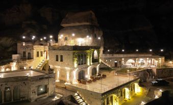 Cappadocia Secret Hill Cave Suites