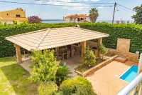 Villa Nefeli - 3-Star