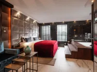 Art Suites Luxury Hotel Hotels near Debniki