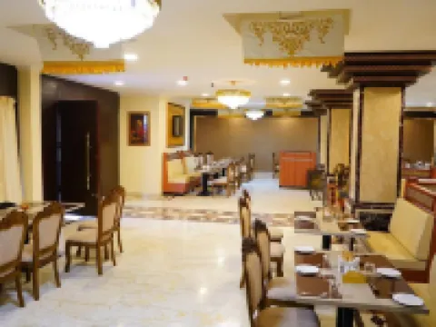 A R Thangakottai Hoteles en Distrito de Vellore