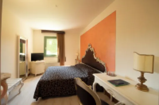 La Corte San Lorenzo Hotels in Crema