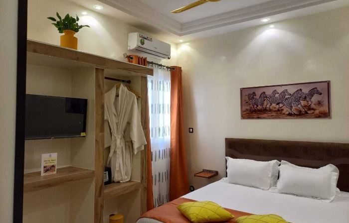 ZEBRA RESIDENCE