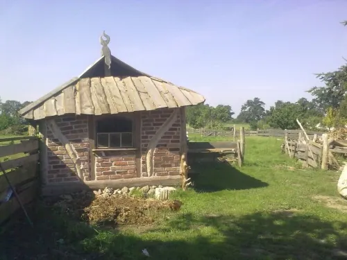 Apartment 2 Old School Ludwigsburg Hotels in Loissin