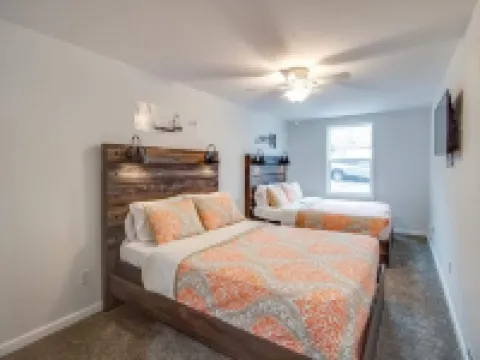 RAFTON INN VACATION RENTAL Hotels in Jersey County