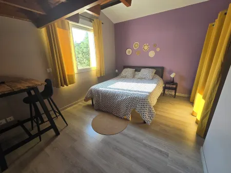 Villa Tout Confort Avec spa Отели в г. Сен-Марсель-д'Ардеш