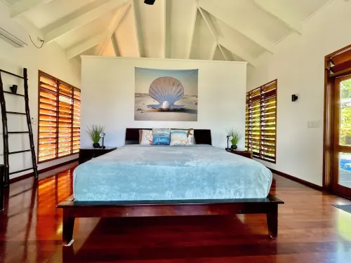 Chic Serene & Secluded Beachfront Villa  -- Your Own Private Resort Hotel a Vanua Levu