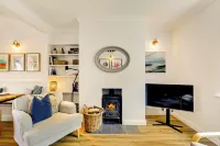 Cherry Tree House - North East Escapes