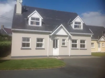 Cosy cottage near village  beach  Links and Hogs Head Golf Courses Hotel a 