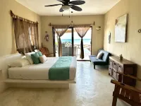 Casa Libelula Beachfront House