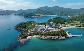 SOL BEACH NAMHAE