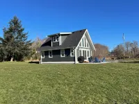 Elk Lodge in Sooke