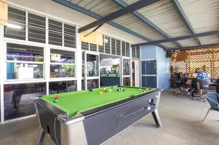 Nightcap at Marine Hotel Cardwell