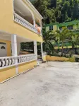 Air Conditioned House With Garden and Ocean Views For Family And Adventure