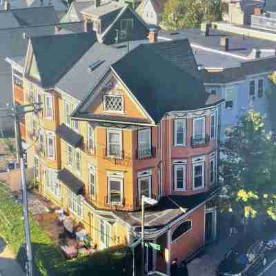 Boston Spacious Apartment with private outdoor patio Hotel Exterior