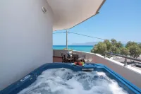 Christina Beach Hotel
