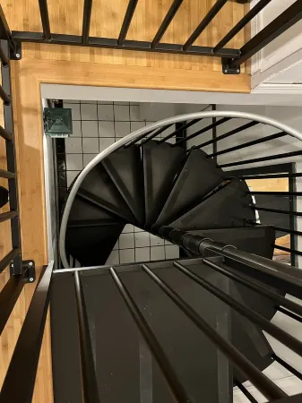 Master Bedroom in Richmond's West End - Zip Code 23294 Отели рядом с достопримечательностью «Children's Museum of Richmond - Short Pump»