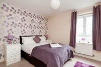 Westside Apartments :Cosy 2 Bed 2 Bath Flat