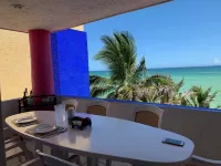 Beachfront penthouse apartment on Chicxulub / Progreso