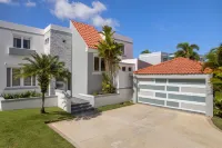 New! Enchanted Escape Luxury Home with Private Pool