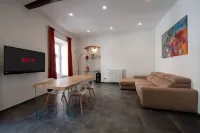 Casta Diva Luxury Apartments -Self Check-IN