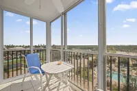 Beach Condo - Steps From Barefoot/Bonita Beach near Naples