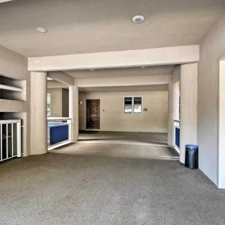 Condo on Lake Keowee w/ Resort Amenities & Pool!