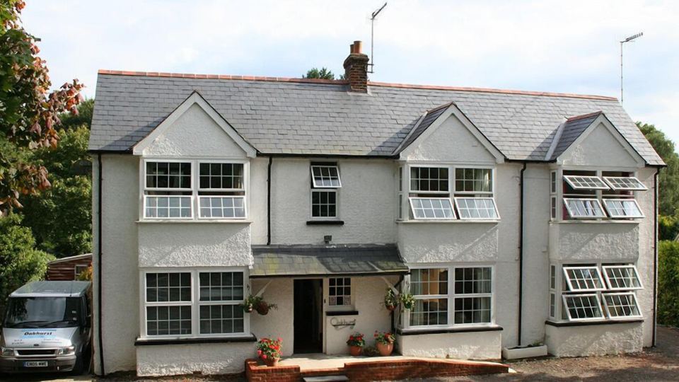 Oakhurst Gatwick B&B