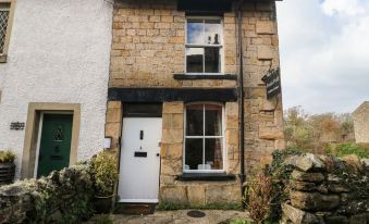 Pauls Fold Holiday Cottage