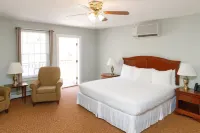 Admiral's Inn Resort