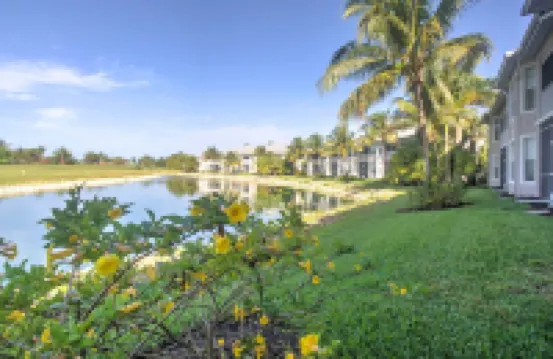 Naples Condo w/ Golf View & Resort-Style Amenities