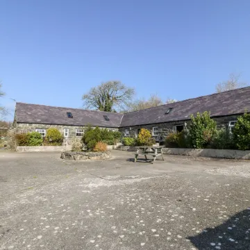 Bwthyn y Dderwen