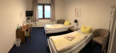 Hotel am Weißdornbusch فنادق في Gifhorn
