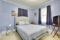 Walk to 1st Street: Family Home in Thibodaux!