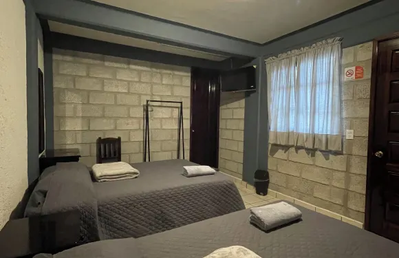 卡米諾維耶霍酒店