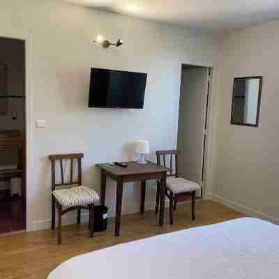 Logis Hôtel le Clos Pité Rooms