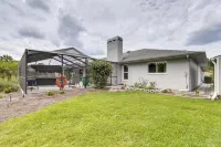 Spring Hill Home - Pool, Grill and Golf Course Views - piscina