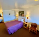 Red Bear Inn Отели в г. Эннис